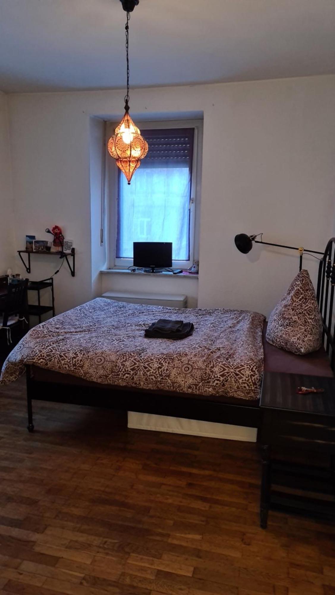 Gemuetliches Zimmer In Einer Altbauwohnung In Der Stadt Вюрцбург Екстериор снимка